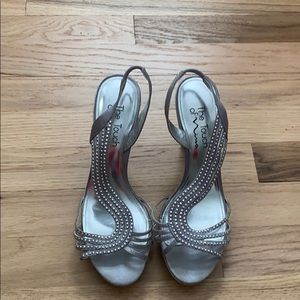 Women’s size 7 open toed heels